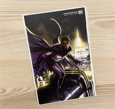 I am Batman #10 8435